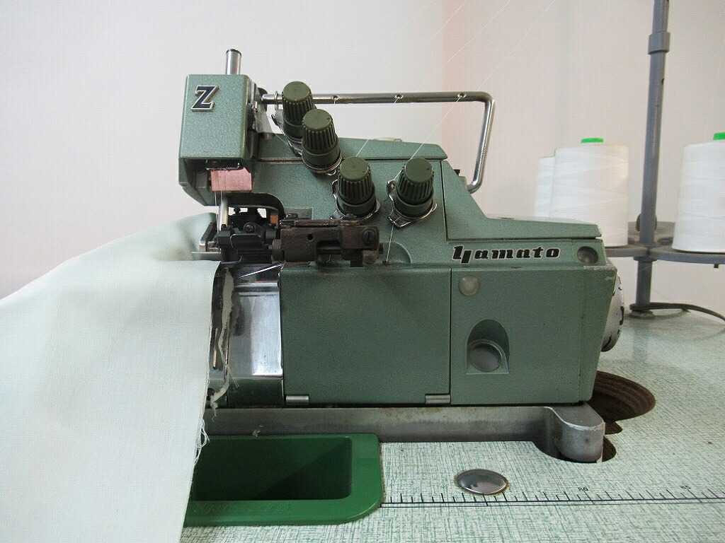 【中古】YAMATO ヤマト DCZ-525-ND1 2本針4本糸オーバーロックミシン(ギャザ取り装置付き) 頭部のみ|ミシン屋さん3号店