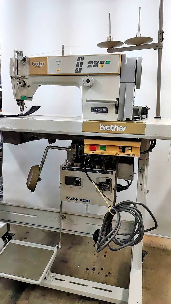 【中古】 茶飲み友だち BROTHER DB2-B737-413 MarkII１本針本仕立てもの自動小銃糸切ミシン 三相200Ｖ致しかた E20取り締まりダイアログボックス 自動小銃受け答え役立つこと付 生活家電-家電-ミシン