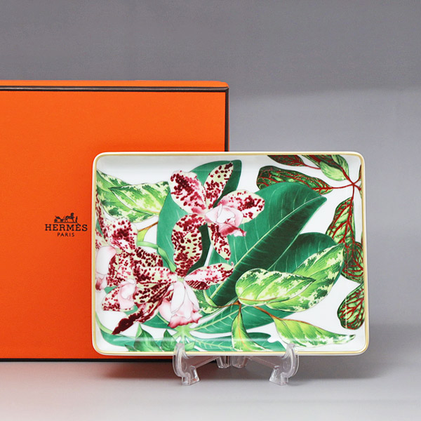 HERMES - ☆未使用　HERMES  シェーヌダンクル　　プラチナプレート　16cm 楽天市場】エルメス HERMES シェーヌダンクル プラチナ 004189P