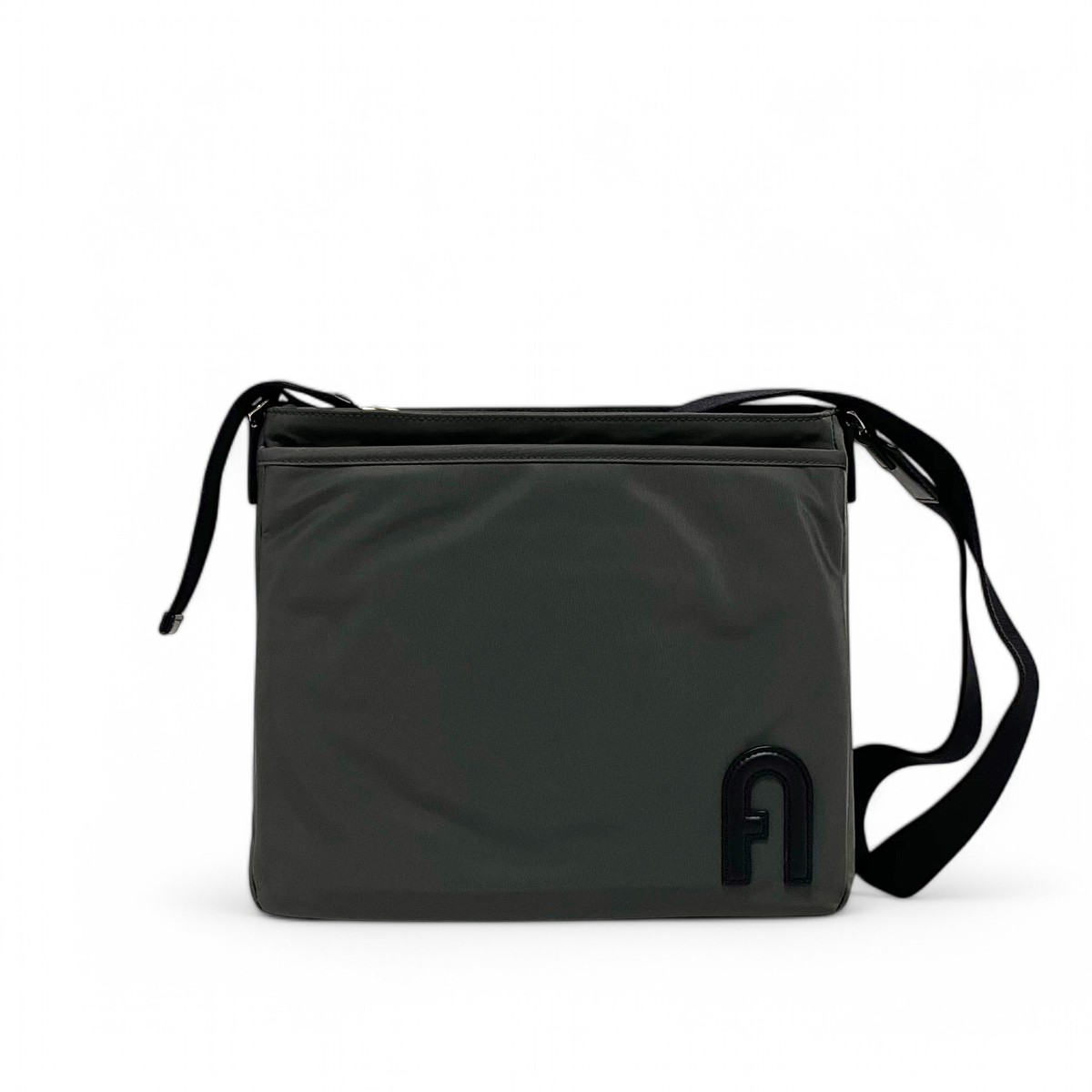 美品 FURLA メンズフルラ モノグラム レザー×PVC ショルダーバッグ 楽天市場】フルラ/FURLA バッグ メンズ MAN TECHNICAL CROSSBODY