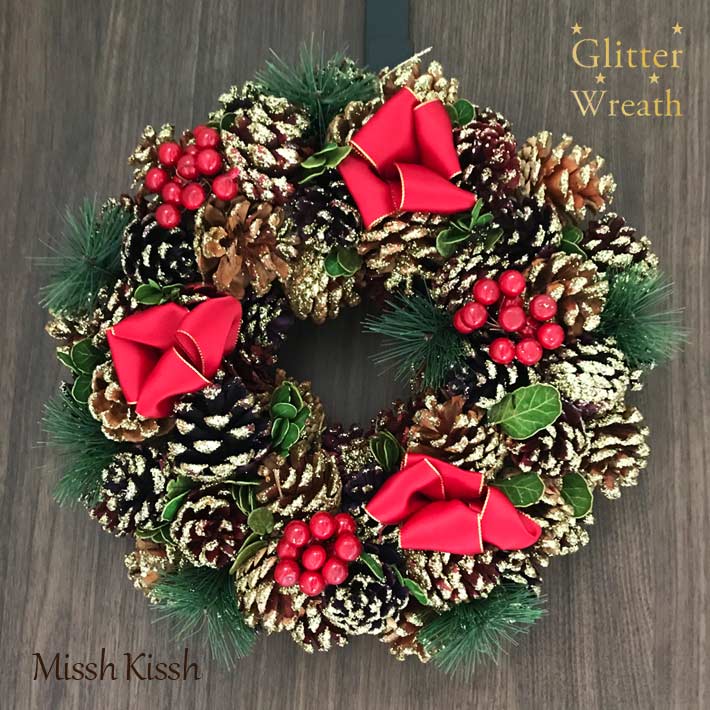 楽天市場 クリスマスリース 32cm 3色松ぼっくり リボン Pinecone Ribbon Wreath Mサイズ クリスマス Xmas Christmas ミッシュ キッシュ