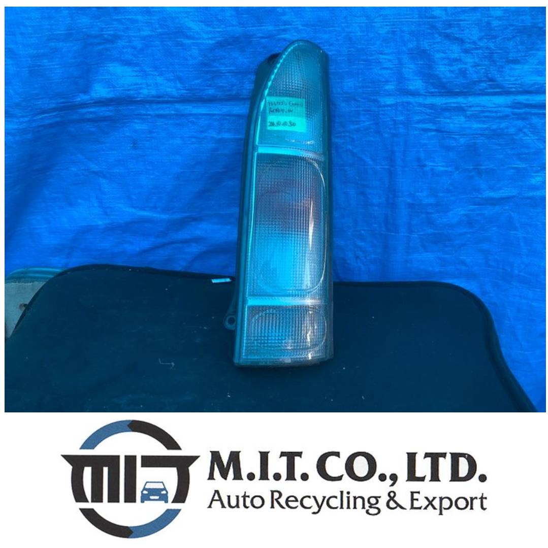 【中古】DBA S220G アトレー ワゴン (2001) 右（R) テールランプ 6A5 MIT 24101050