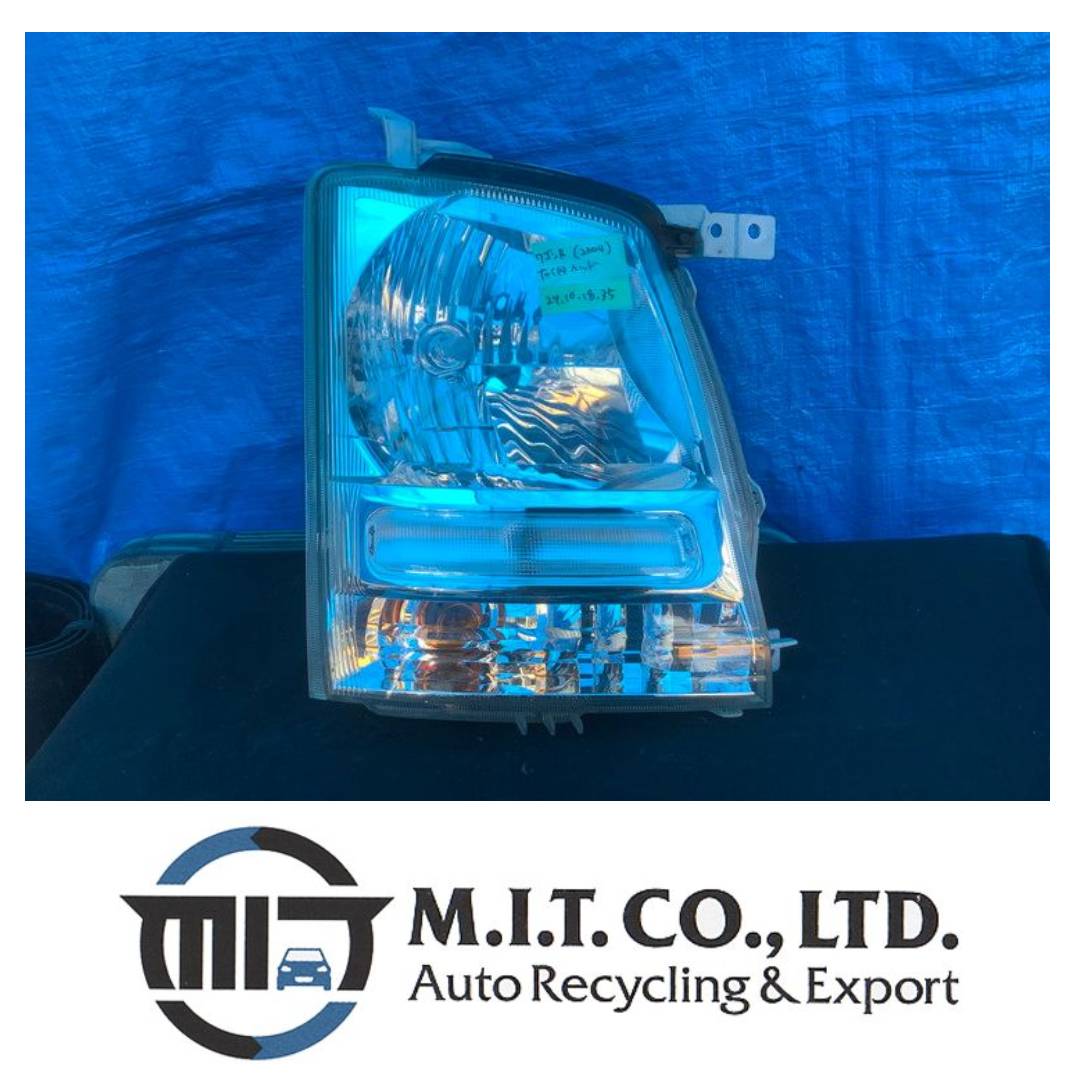 【中古】 DBA MH21S ワゴンR (2004) 右（R) ヘッドライト KOITO 100-59054 ZJ3 72111-58 MIT 24101835