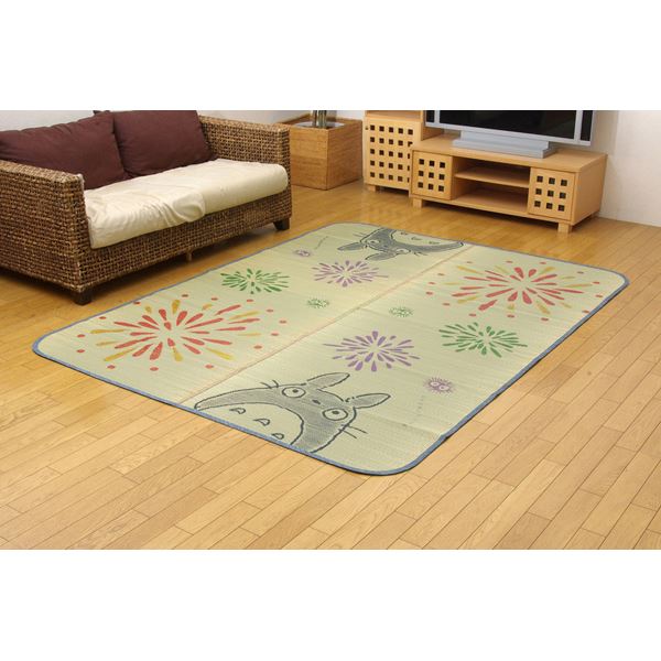 となりのトトロ い草 引っ敷き/引っ敷き 【約176×230糎 はなび】 日本製 抗菌 防臭 調湿成り行き 柔軟性性 耐久性人並み外れた 〔リビング〕【代引不可】