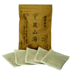 【医薬部外品】麗山湯 30g×5包(アルミ袋入り) ×20個 日野薬品工業 ※出荷まで約1週間 ※他商品と同梱不可 ※7,000円(税込)以上お買上で送料無料(沖縄・離島配送なし)|くすりの三井
