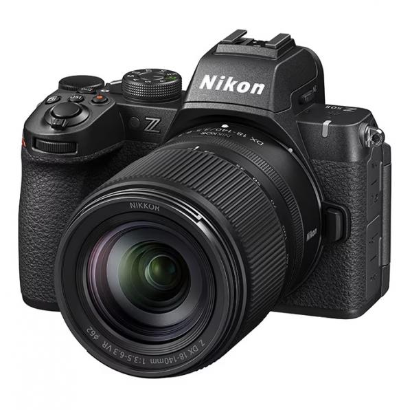 [ニコン]Z50II 18-140 VR 水晶体一揃いの道具（今なら純然たる蓄積乾電池1個差し上げ物）