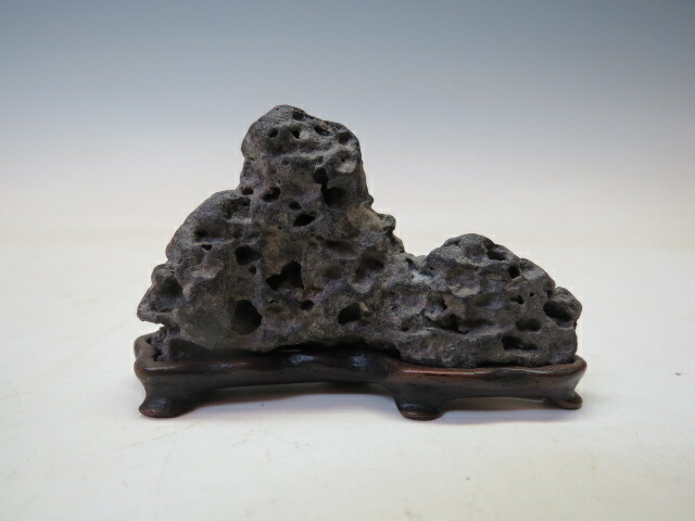 楽天市場】水石 八瀬巣立真黒石 【水石 盆石 自然石 人気商品 送料・代