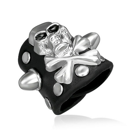 スカルバッヂレザーリング 黒革の指輪 ブラックレザー 黒い皮 メンズ レディース リングサイズ 25号 ペアリング 親指 薬指 中指 人差し指 小指 ペアリング サムリング ピンキーリング パンク ロック コスプレ 男性 女性 男子 女子 骸骨 プレゼント 髑髏 ガイコツ ドクロ