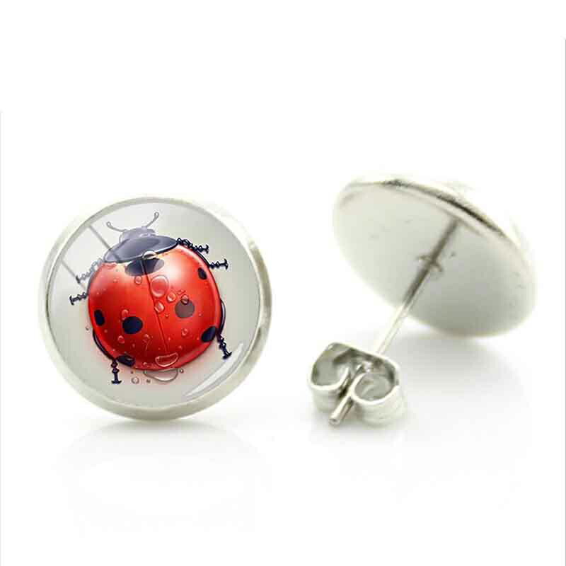 K18てんとう虫デザイン ピアス(両耳用) K18てんとう虫デザイン ピアス(両耳用)