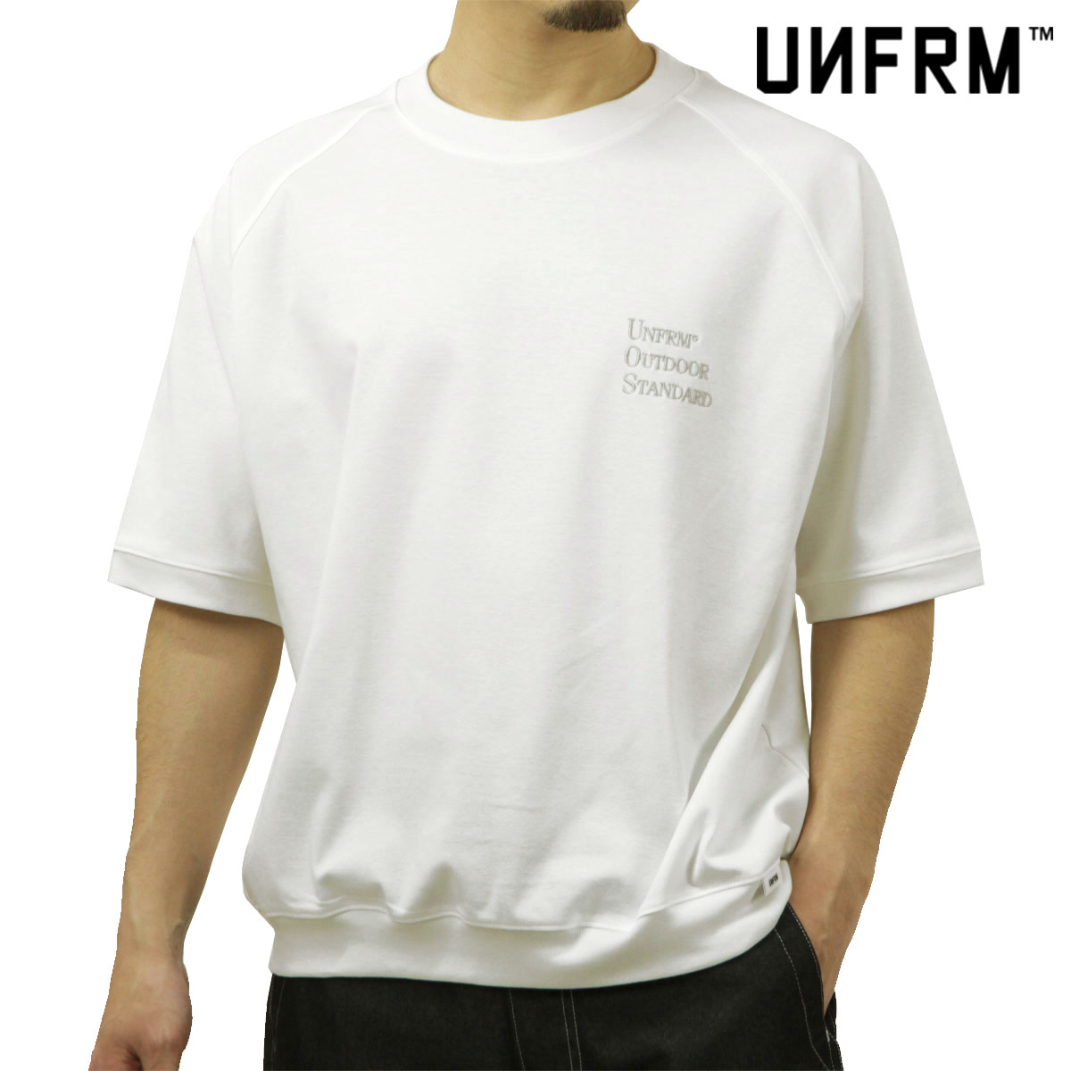 制服 アウトドア 標準尺度 メンズ 半袖ティーシャツ 定め事売りわたす店 UNFRM OUTDOOR STANDARD 労働者の一団のど首 ロゴタイプ UOS EMBROIDERY PONTE RIB 1/2 PULLOVER SHIRT MADE IN JAPAN SS-8410-WT3 WHITE 父の日 差し上げ物 ラッピング