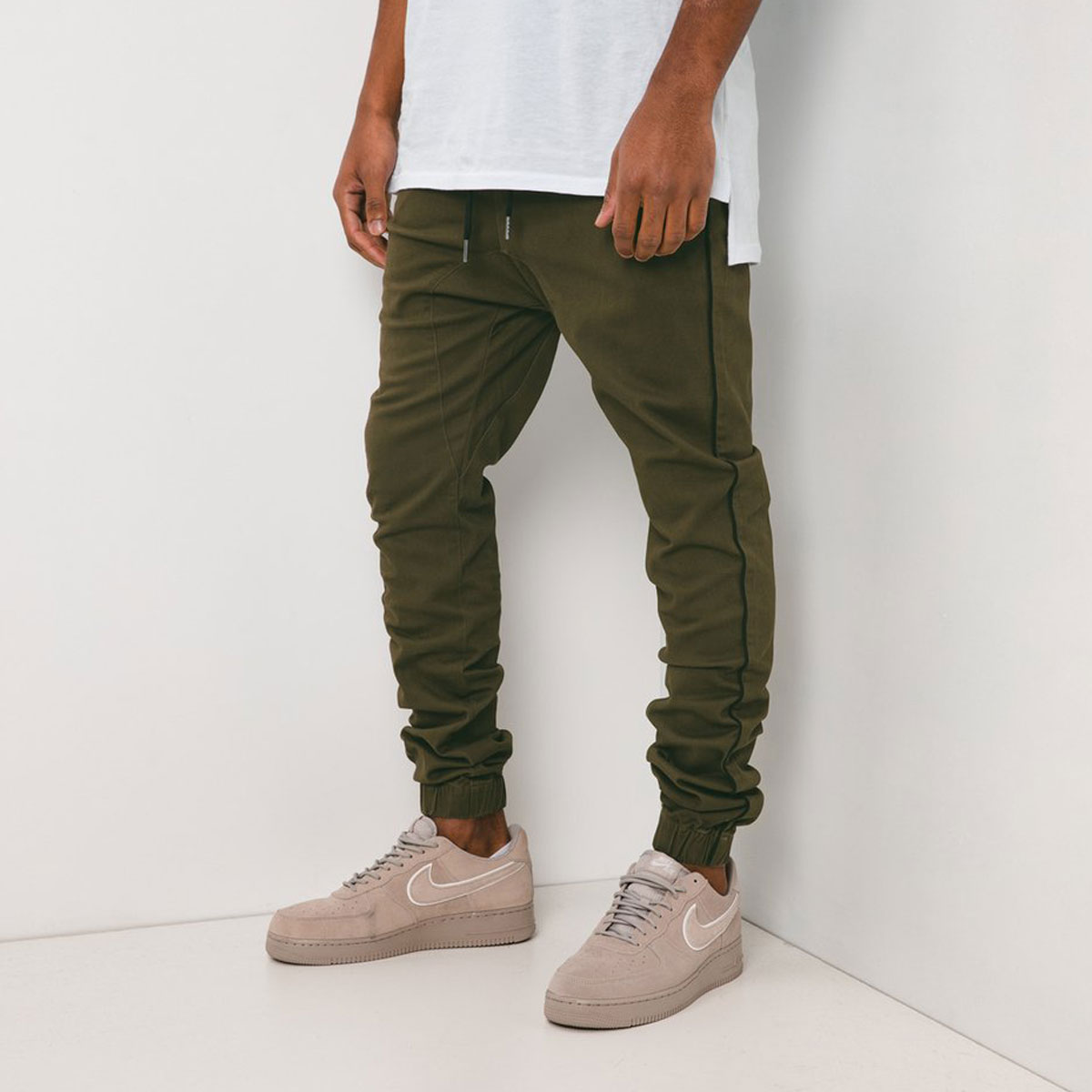 men's black chino joggers