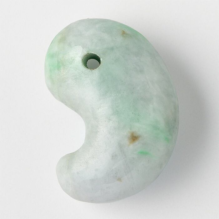 糸魚川翡翠 （いといがわひすい） 勾玉 （姫川産） 桐箱付 No.403 32,175円