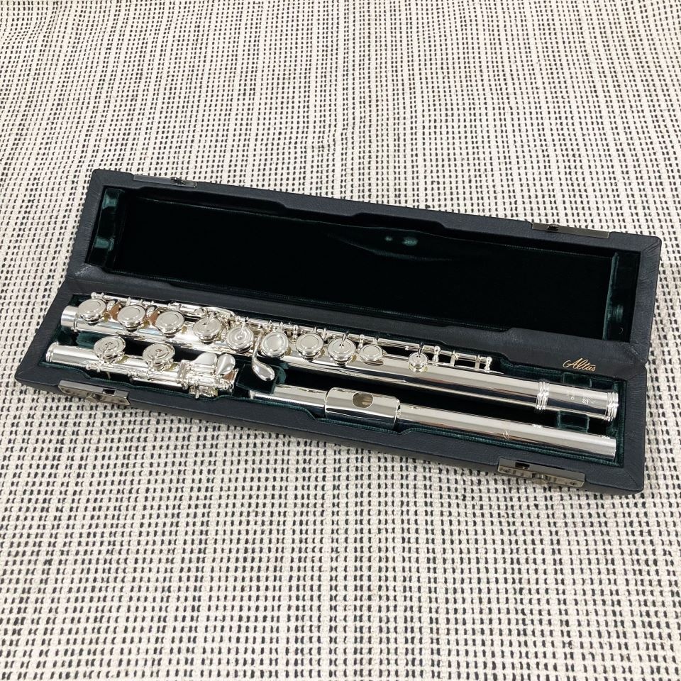 楽天市場】【お手入れセットプレゼント】ALTUS FLUTE A1107Eアルタス