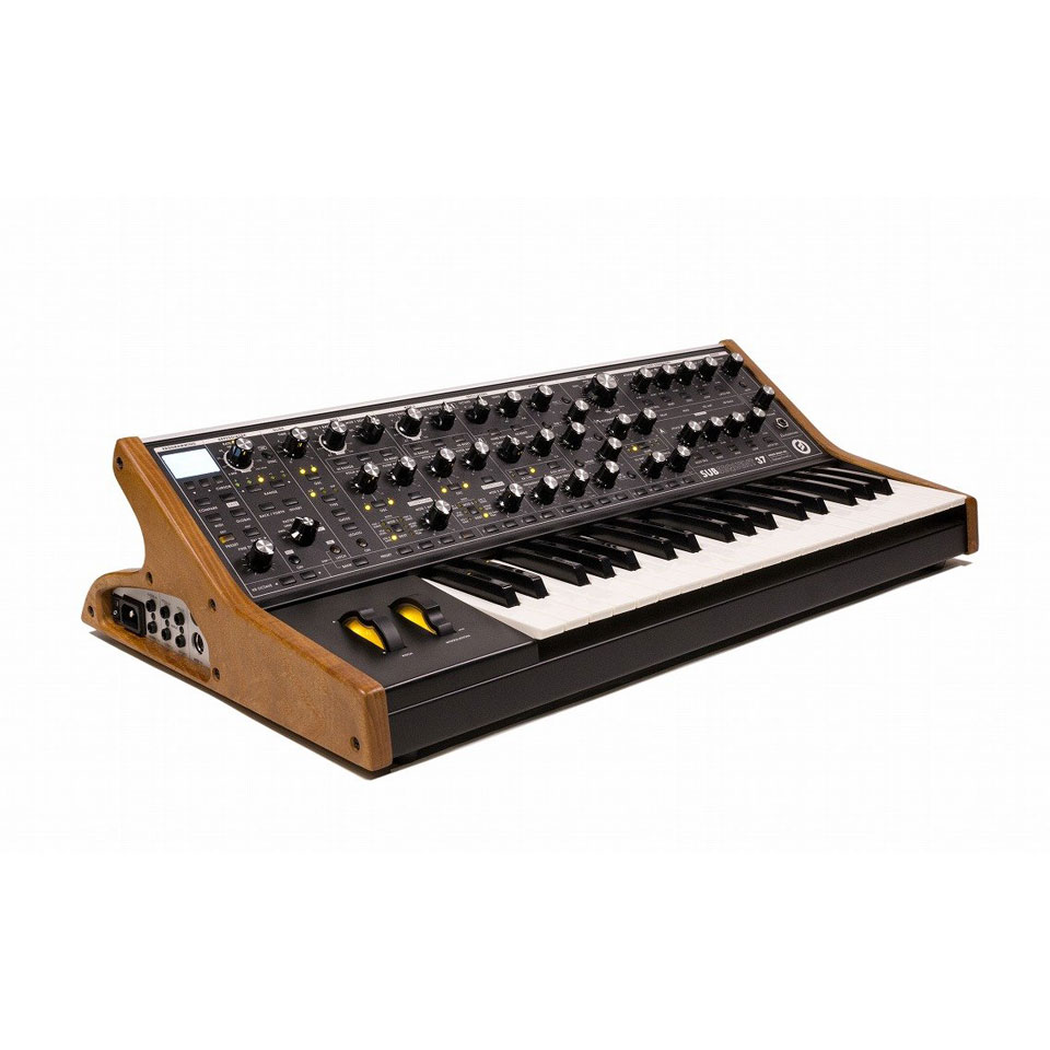 Moog Subsequent37 宮地楽器 ミュージックオンライン待望のsub37の後継機種が新登場