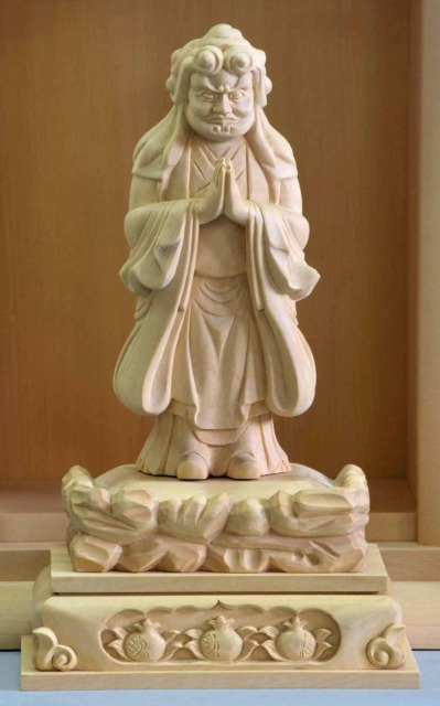 中山鬼子母神立像 <br>桧材 木地仕上げ<br>総高5寸 （15ｃｍ）