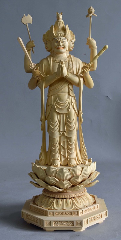 馬頭観音立像 <br>桧材 木地仕上げ<br>総高1.1尺 （34cm）
