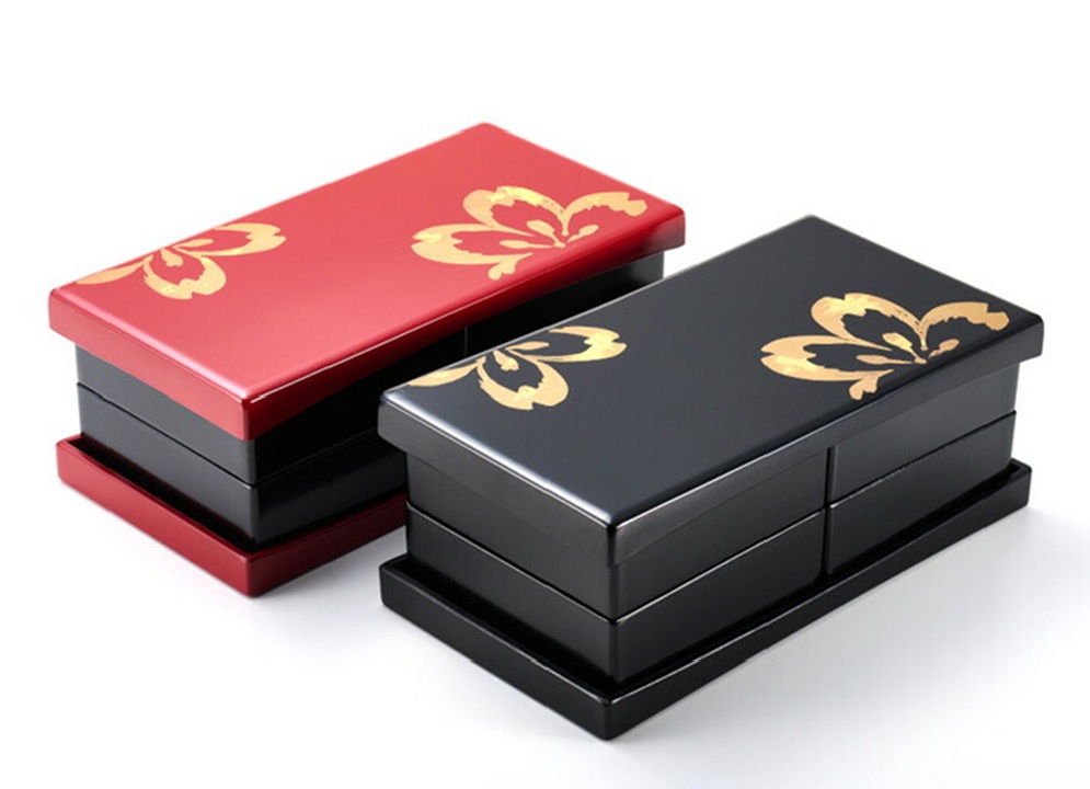 楽天市場】漆器 5.0寸三段角重 金ラメ 重箱 金ラメ/銀ラメ お重 弁当箱