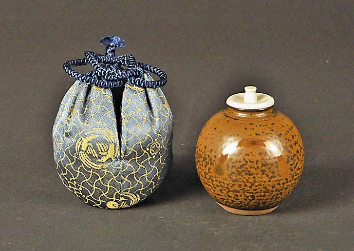 メル18363笹田仁史 廣澤写 中興名物 茶入 仕覆 桐に向鳳凰丸文錦美品 中興名物写「瀬戸廣澤手茶入」笹田仁史（有祥）造 共箱 : 茶道具