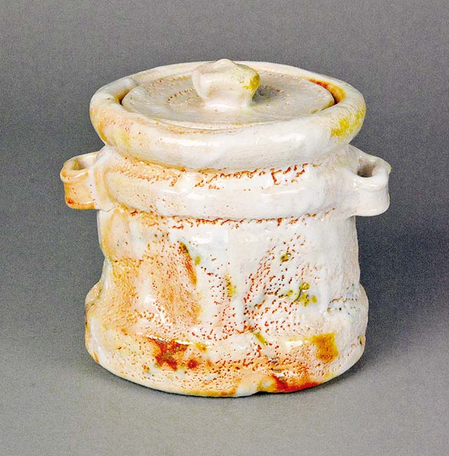 志野　耳付水指（穴窯焼成 作品）｜宮下深和