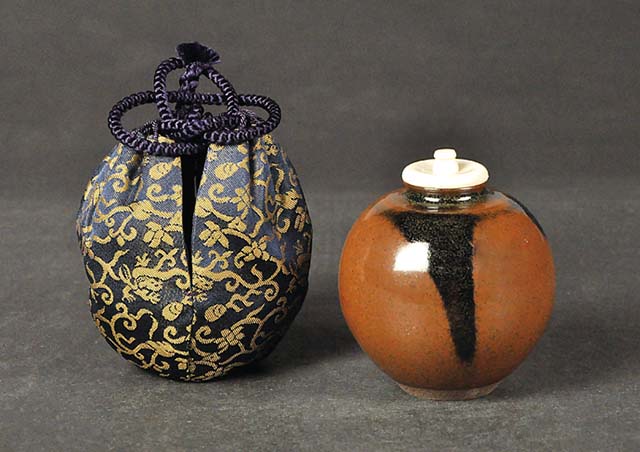 中村宗山　如心斉好　阿古陀茶器　共箱・仕覆（金襴如心玉）付き　茶入・棗　茶道具 中村宗山 如心斉好 阿古陀茶器 共箱・仕覆（金襴如心玉）付き 茶入・棗