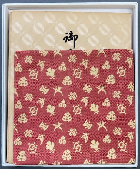 土田友湖　帛紗　『香雲服紗』　ふくさ　茶道具 楽天市場】【茶器/茶道具 古帛紗】 正絹 鳳雲唐草紹巴 鵬雲斎好 土田友