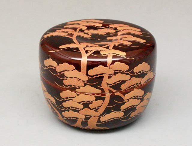 楽天市場】淡々斎好写 松唐草蒔絵 折撓棗 : 宮下深和