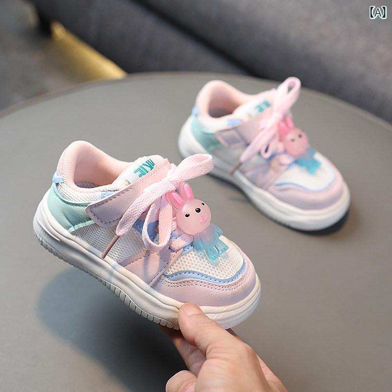 ベビー　シューズ　かわいい 1 ～ 3歳の 女の子 ベビー シューズ かわいい ウサギの スポーツ 軽量で 柔らかい 底の 男の子 春の 靴 通気性の ある 幼児の 2