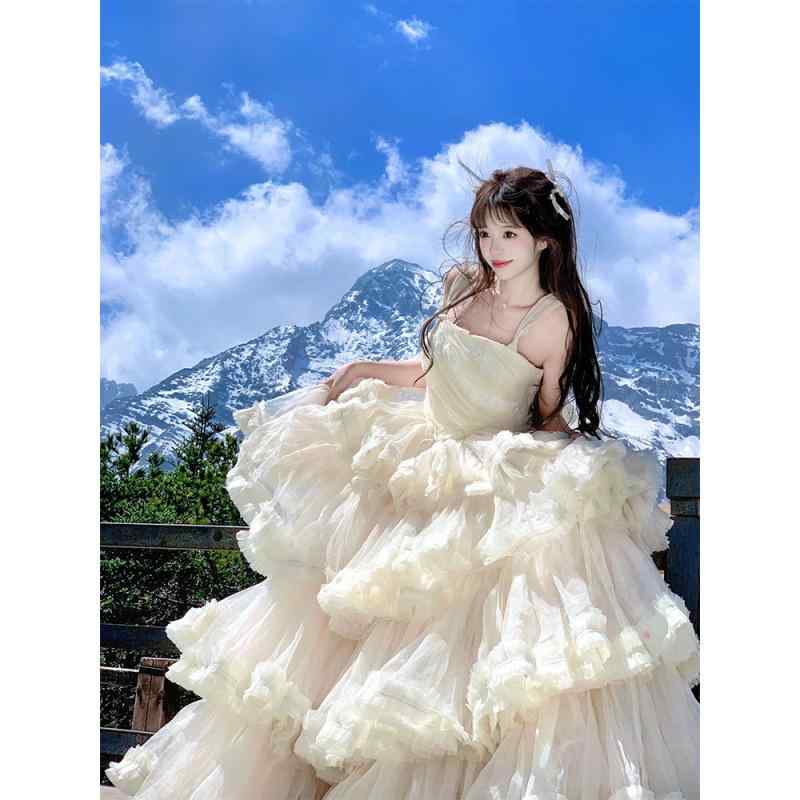 レディース 夕まぐれお召しもの 御芽出度お召しもの 妃殿下生産ライン ティアードスカート ふんわりスコート 寄りあい用 生まれ落ちる日寄りあい 御前上等感 軽さ 個人的特徴的 フォーマルウェア 御芽出度 化粧着 影ぼうし  吸い付ける的