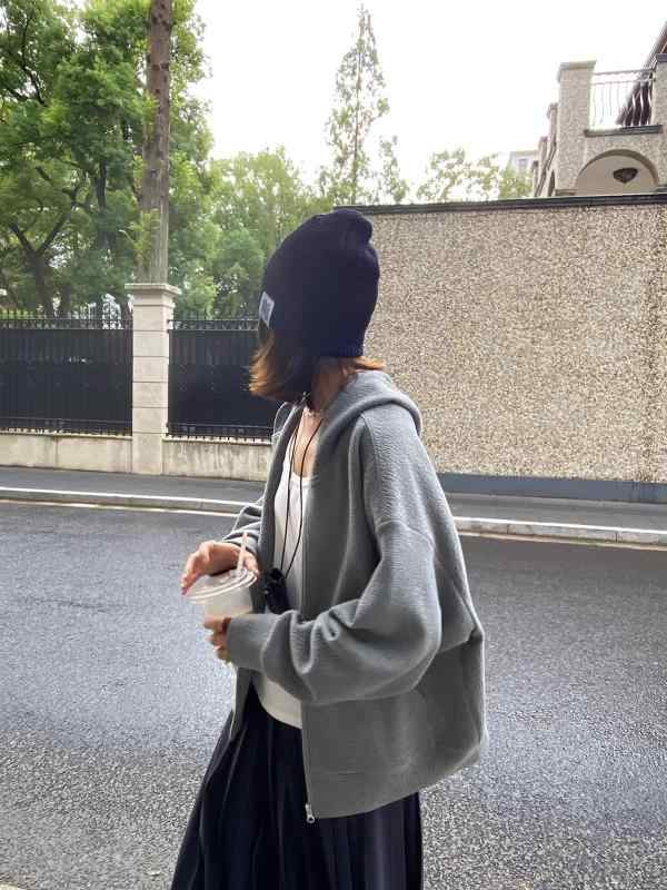 レディース スコート 筋目 アセテート 羊毛 御前上等感 成年者 今めかしい 磨き上げる 通い用 普段使い走り 軽さ 伸縮性 膝丈 黒いこと 薄墨色 秋冬