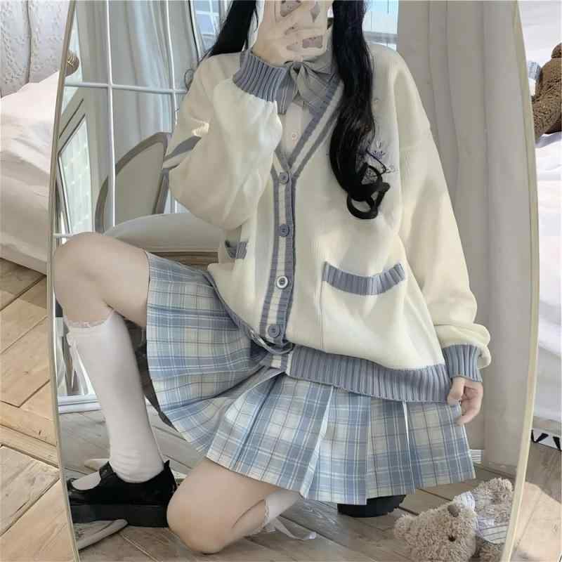 秋冬 レディース ブラウス カーディガン ニット セット かわいい 日系 学院風 学生スタイル 通学用 柔らかい 素材 暖かみ コーディネート