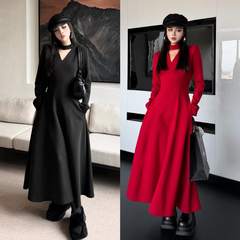 秋冬 ロングお召しもの 酉の方角うつり変わり か細い成り行き 御前上等感 フォーマル 夕まぐれお召しもの お上さん用 今めかしい フレンチ表現スタイル ロング丈 シェイプ 秋冬流行り物 ドレッシー 衣装 ロング衣装 タイトシルエット 上半身生産ライン 目だたす エレガ