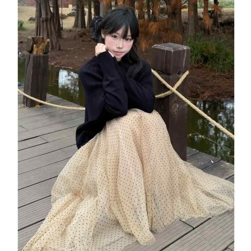 ロングスカート レディース フランス風 ポルカドット柄 早春 セットアップ 高級感 コーディネート かわいい 軽量 素材 通勤用 普段使い ブラック ピンク系 アイボリー カジュアルスタイル