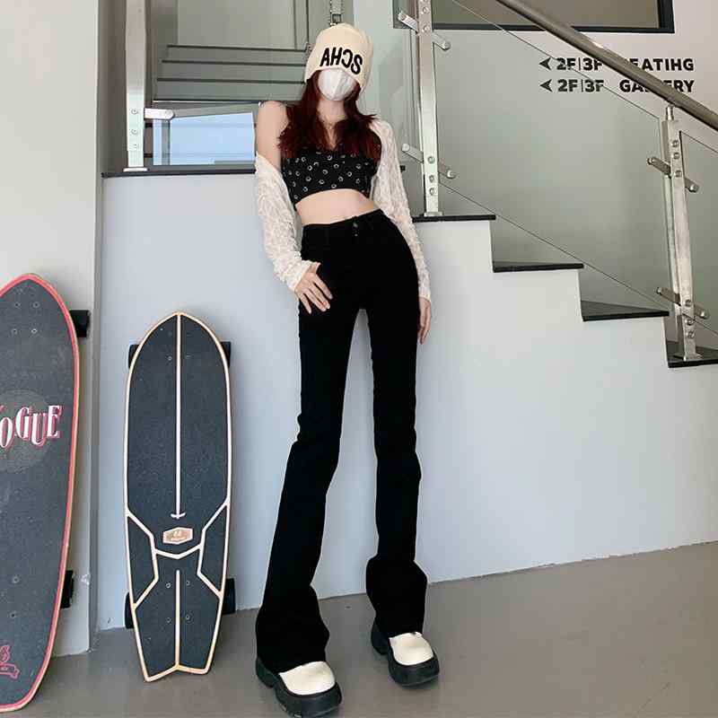 レディース デニムパンツ ブラック ハイウエスト 微フレア ストレッチ スリムフィット 春秋 小柄向け スリム効果 馬蹄裾 床引き丈 カジュアル 普段使い