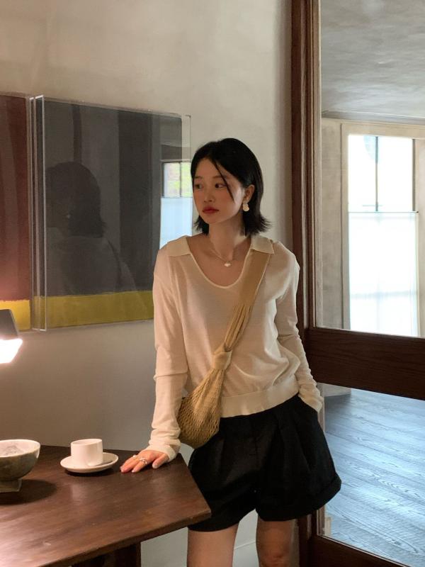 レディース プルオーバー トップス 白いこと V素っ首 ゆったり ルーズシルエット 第一義的 韓国 伸び伸びする 表現スタイル 心地好い 普段使い走り 座標 飾り気の無い