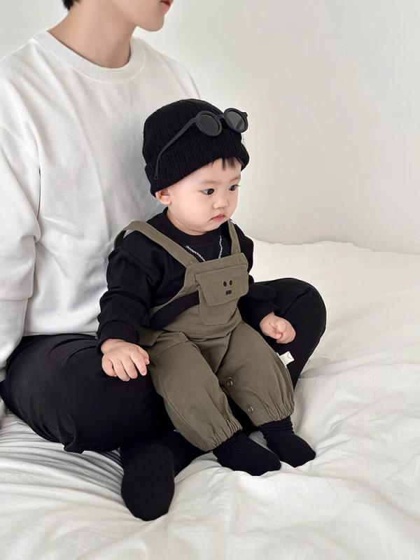 ベビー服 男の子用 春秋 ロンパース 二件セット 背広パンツ 這い這い服 動きやすい 伸縮性 日常使い 快適素材 春仕様