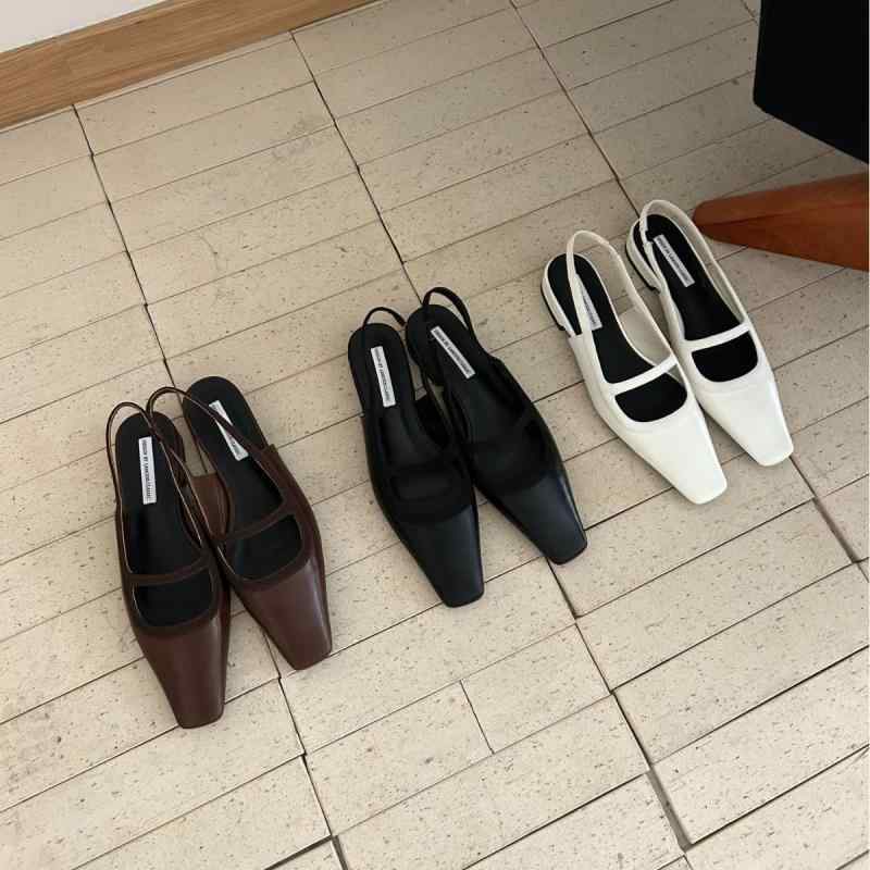 サンダル レディース 春夏 スクエアトゥ うしろ側受け答え 伸縮ダンス楽隊 木目細か底 好いたらしい 普段使い走り 軽さ 通気性 第一義的 座標し分かりやすい お上さん用 単鞋
