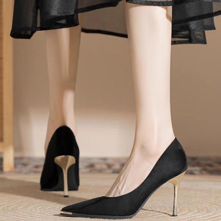 レディース パンプス 春夏 細ヒール 尖頭 韓国 スタイリッシュ 気品 女性用 ヒールシューズ ファッション 通勤 普段使い 軽量 伸縮性 4,535円