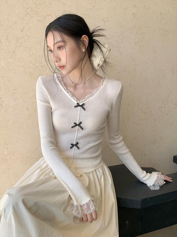 ニットセーター レディース Vネック ウール ショート丈 レース 蝶結び スリムフィット かわいい デザイン トップス 暖かみ ソフト 素材 秋冬 普段使い