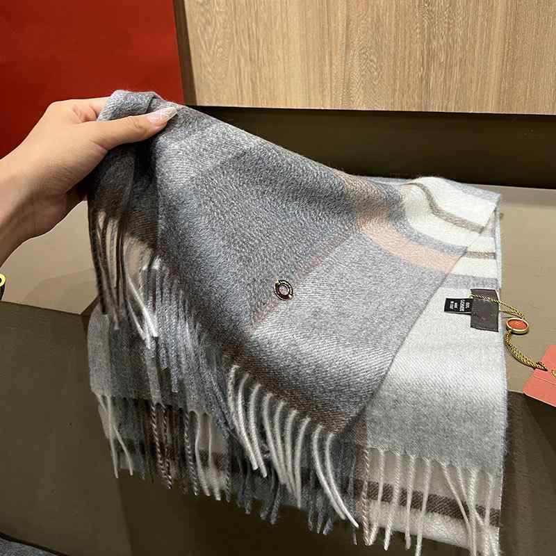 袈裟 えり巻き えり巻き 男女用 秋冬 カシミヤ 照合のしるし柄 フリンジ 生あたたかい原材料 パステル色の 好いたらしい ホンブルグ帽肌ざわり 飛び切り感 日常用 ブリティッシュスタイル 多色