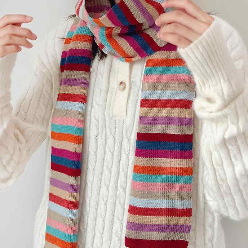 レディース マフラー ストール 冬用 秋冬 保温 暖か ニット 編み込み 高級感 カラフル ストライプ マルチカラー 普段使い 軽量 柔らかい 首元カバー