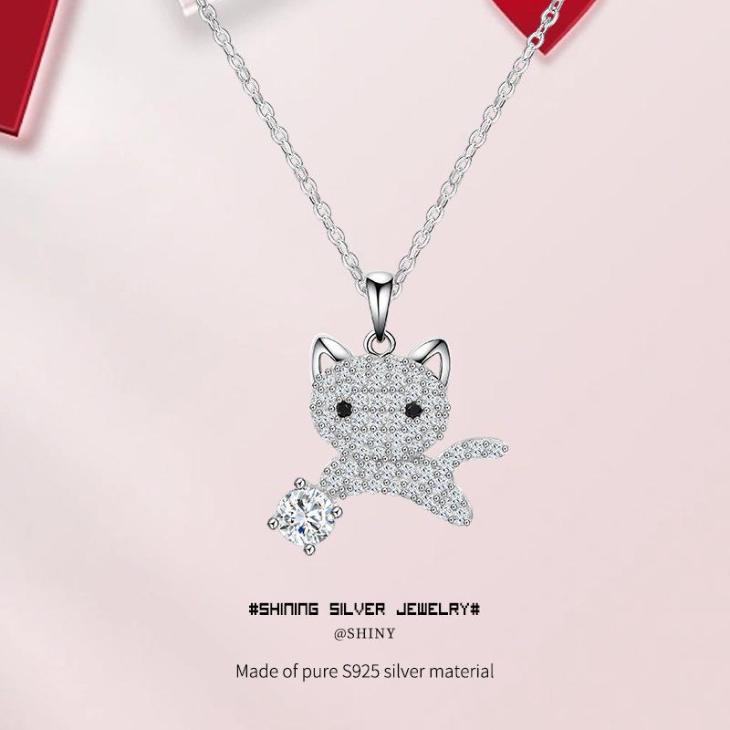 レディース ネックレス 925シルバー かわいい猫 ジルコニア ペンダント 鎖骨チェーン カートゥーン シンプル ファッション 動物モチーフ いたずら猫デザイン ショートチェーン 日常使い 軽量 輝き アクセサリー