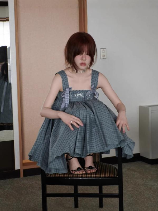 レディース 夏 コルセット ミニ ワンピース かわいい デザイン 軽量 素材 伸縮性 ピッタリ シルエット 通勤 普段使い 対応 ブラック ピンク系 カラー バリエーション