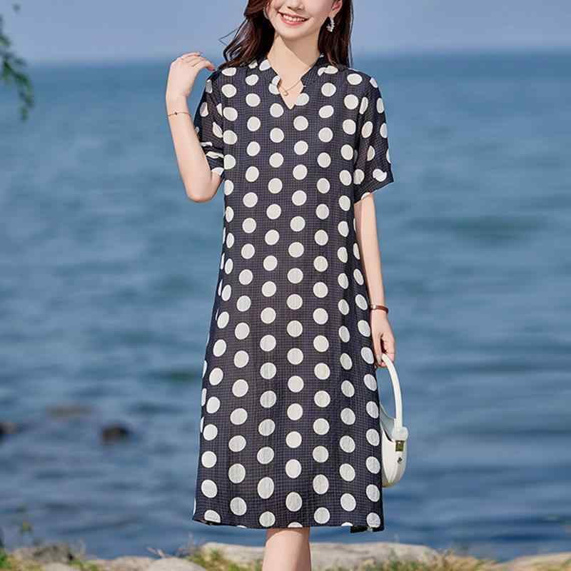 レディース ワンピース ポルカドット柄 夏 中長丈 スタイリッシュ デザイン 小柄対応 ママ向け 若々しい 軽やか カジュアル 普段使い