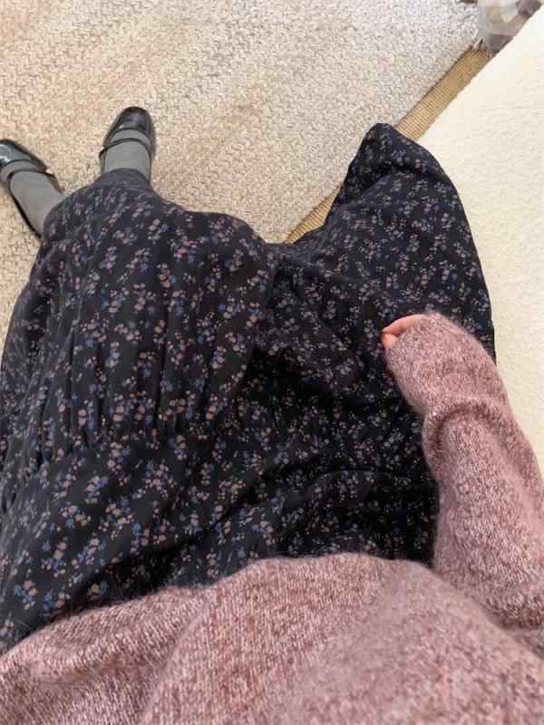 スカート レディース 秋冬 ブルーパープル 小花柄 ハイウエスト Aライン 中長丈 フレア スリムフィット ヒップカバー カジュアル 軽量 伸縮性