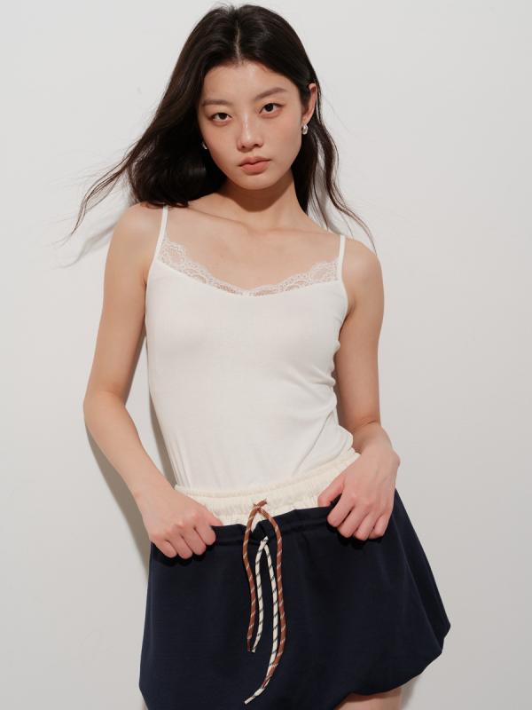 キャミソール レディース 夏用 接触冷感 美背 脇肉カバー 一体型パッド レースネック インナートップス 吸湿速乾 軽量 伸縮性 日常使い｜みやショップ店