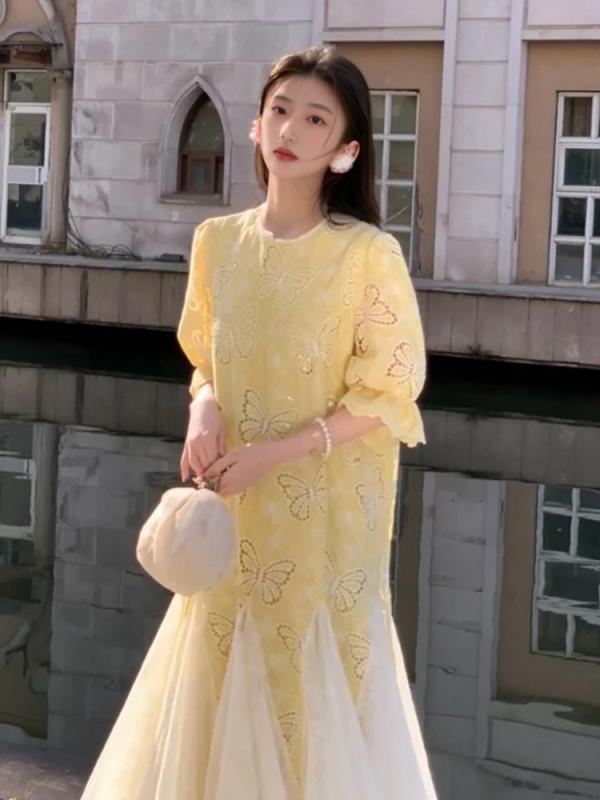 衣装 レディース 夏 中国 蝶 刺しゅう 裾 スピード競技 うつり変わり お召しもの 今めかしい 口さかしい 影ぼうし