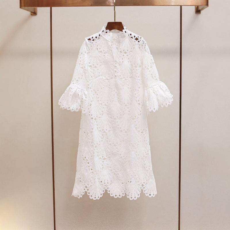 レディース ワンピース 春 フレンチスタイル Vネック レース 刺繍 白 上品 透け感 フェミニン 軽やか コットン混 膝丈 花柄刺繍 日常使い｜みやショップ店