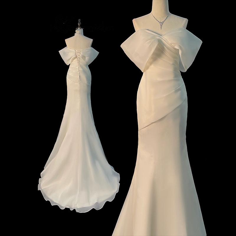 ウェディングドレス オフショルダー サテン 軽量 フィッシュテール 小トレーン 新婦用 結婚式 礼服 外出 旅行撮影 エレガント 滑らか シルエット 女性用|みやショップ店