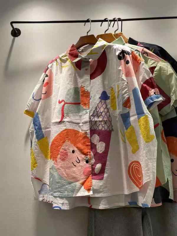 プルオーバー 半袖 グラフィティプリント 童趣 愛くるしげ 分かりやすい 凝った 折り襟 シングル名取り草 ゆったり ルーズフィット トップス 心地よい 普段使い走り 夏用 軽さ 綿織物混