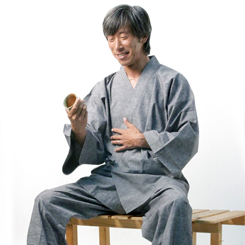 新型 作務衣 さむえ 紬織り ギフト パンツ両サイドポケット仕立て 男性 メンズ 宮田織物 日本製 春 夏 秋 冬 綿100 グレー M L Ll 宮田織物の作務衣の中で一番人気の紬織りがリニューアル ネット通販 直営限定品 Samue ユニフォーム 還暦御祝 父の日 ギフト プレゼント
